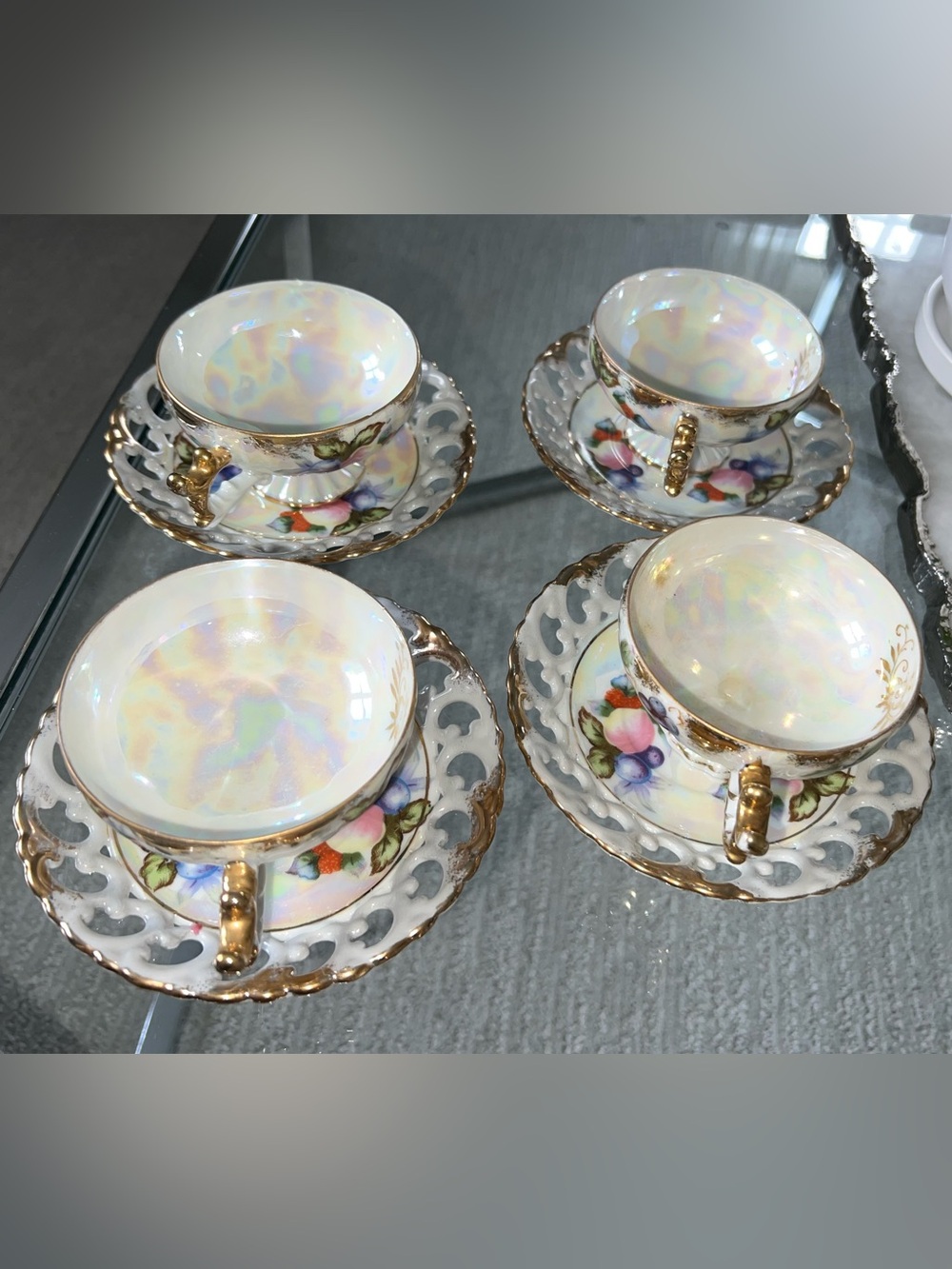 Vintage Japanese Royal Sealy lusterware tea cup & saucer set of 4